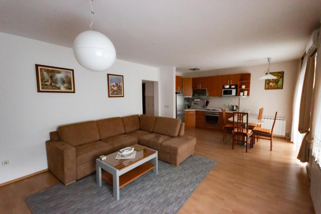 Apartmani Strsoglavec Крапинске Топлице Екстериор снимка