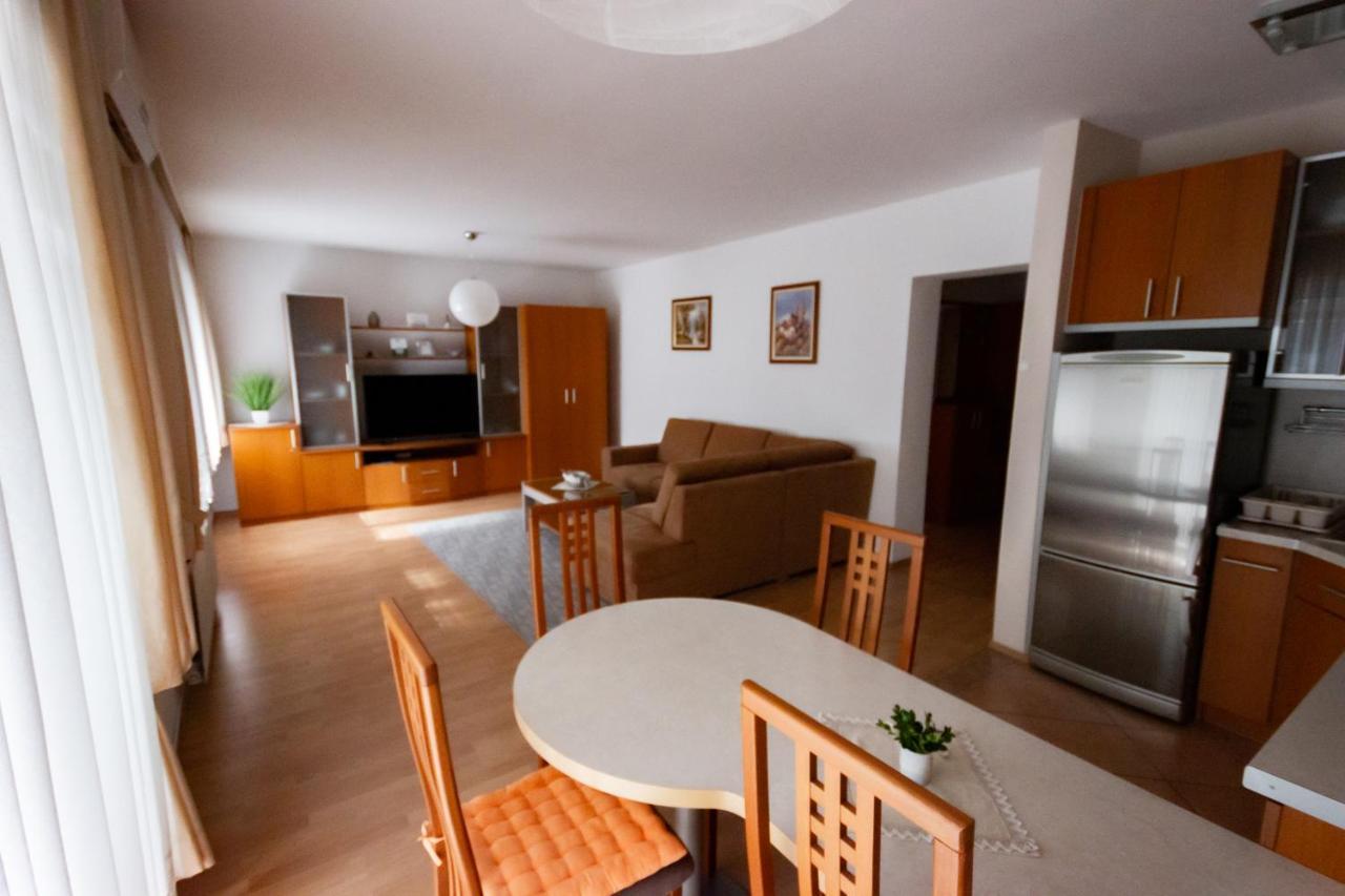 Apartmani Strsoglavec Крапинске Топлице Екстериор снимка